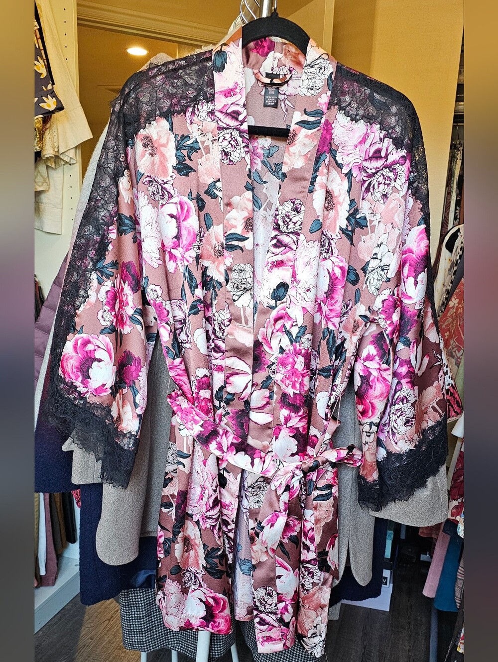 Victoria's Secret Floral Print Robe with Black Lace Trim. Size S/XS - Picture 3 of 6